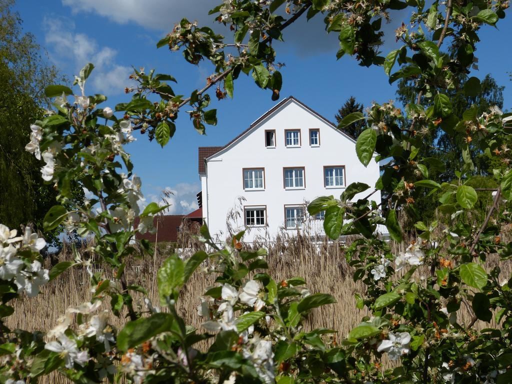 Das Haus Am Teich Gross Grabow Exterior photo